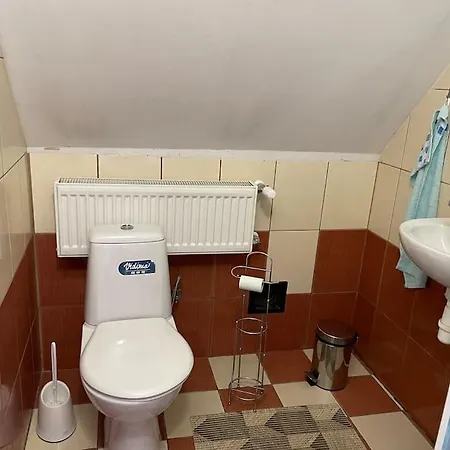 シャレー Eva V Krasnej Dedinke Závadka nad Hronom