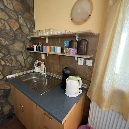 シャレー Eva V Krasnej Dedinke Závadka nad Hronom