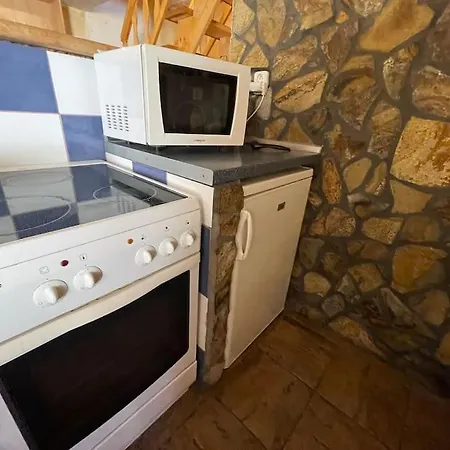 シャレー Eva V Krasnej Dedinke Závadka nad Hronom